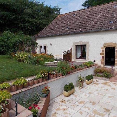 Gite De Charme Rural Avec Terrasse, Jardin Prive, Chevaux A Proximite Et Equipements Modernes - Fr-1-489-213 Neuvy  Exteriér fotografie